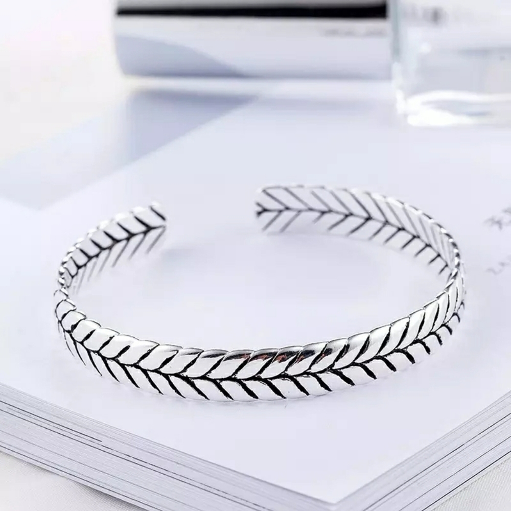 NEW 925 Silver Thick Arrow Bangle Bracelet Cuff - Picture 2 of 13